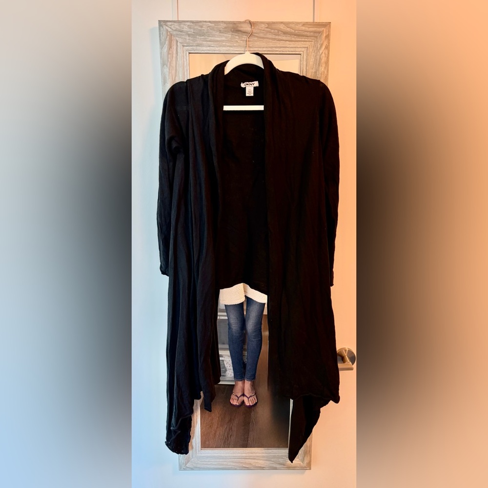 DKNY Elegant Black Apparel_Long Draped Light Knitted Coat